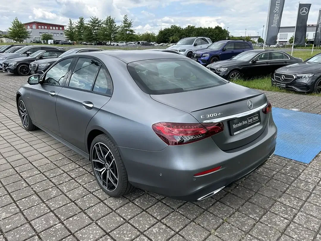 Mercedes-Benz E 300 - Thumbnail 7