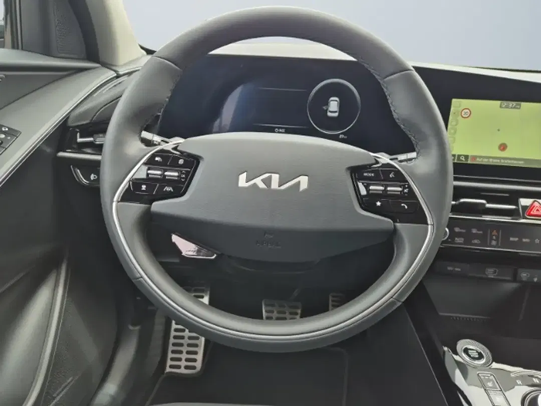 Kia Niro - Thumbnail 11