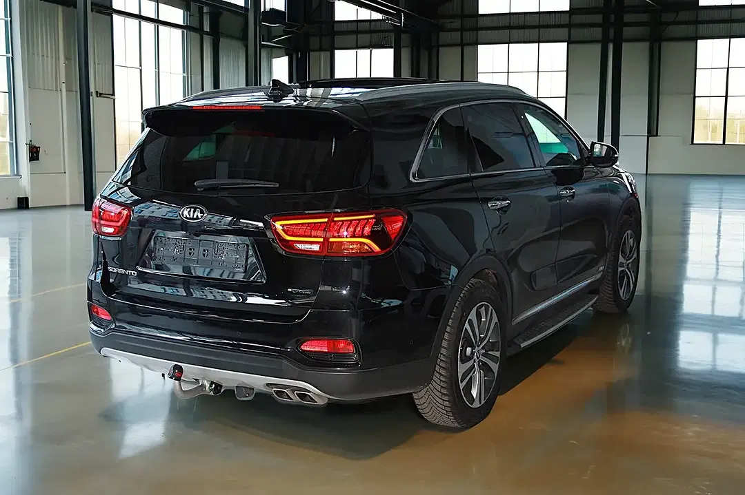 Kia Sorento - Thumbnail 10