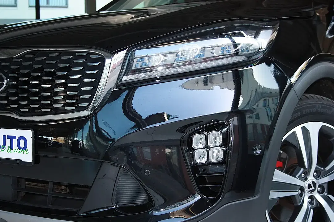 Kia Sorento - Thumbnail 7