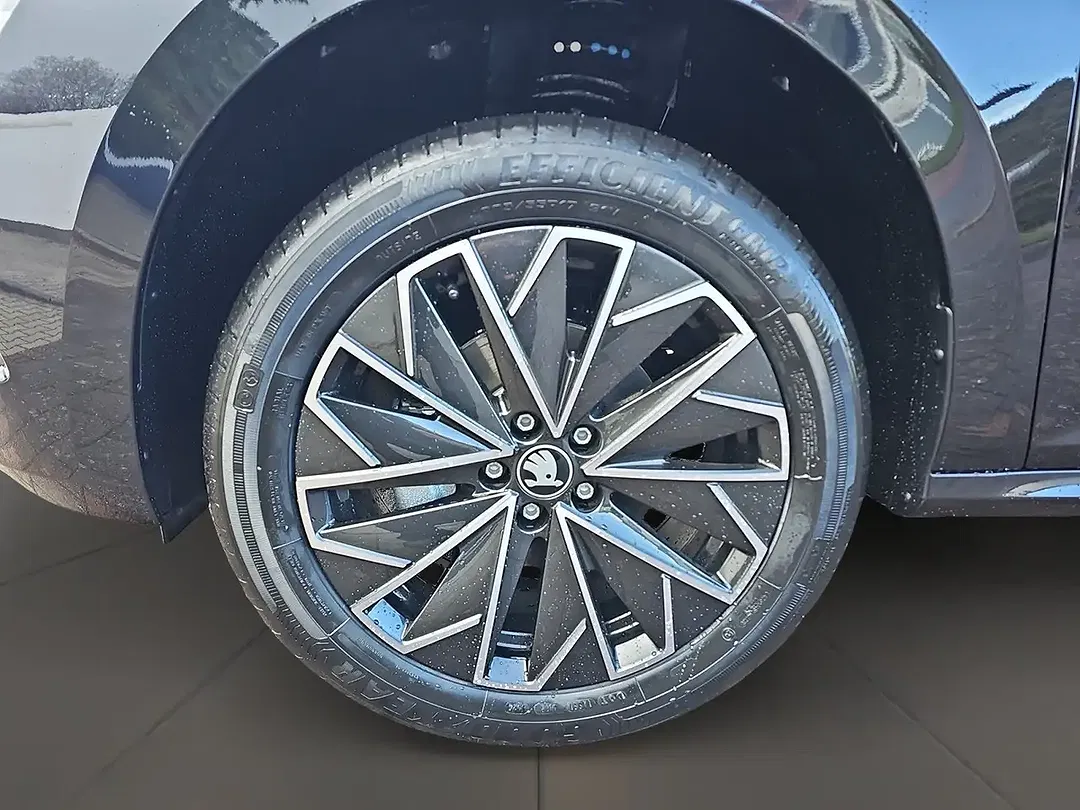Skoda Kamiq - Thumbnail 6