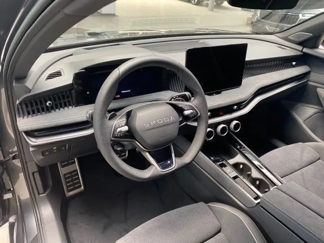 Skoda Superb - Thumbnail 12