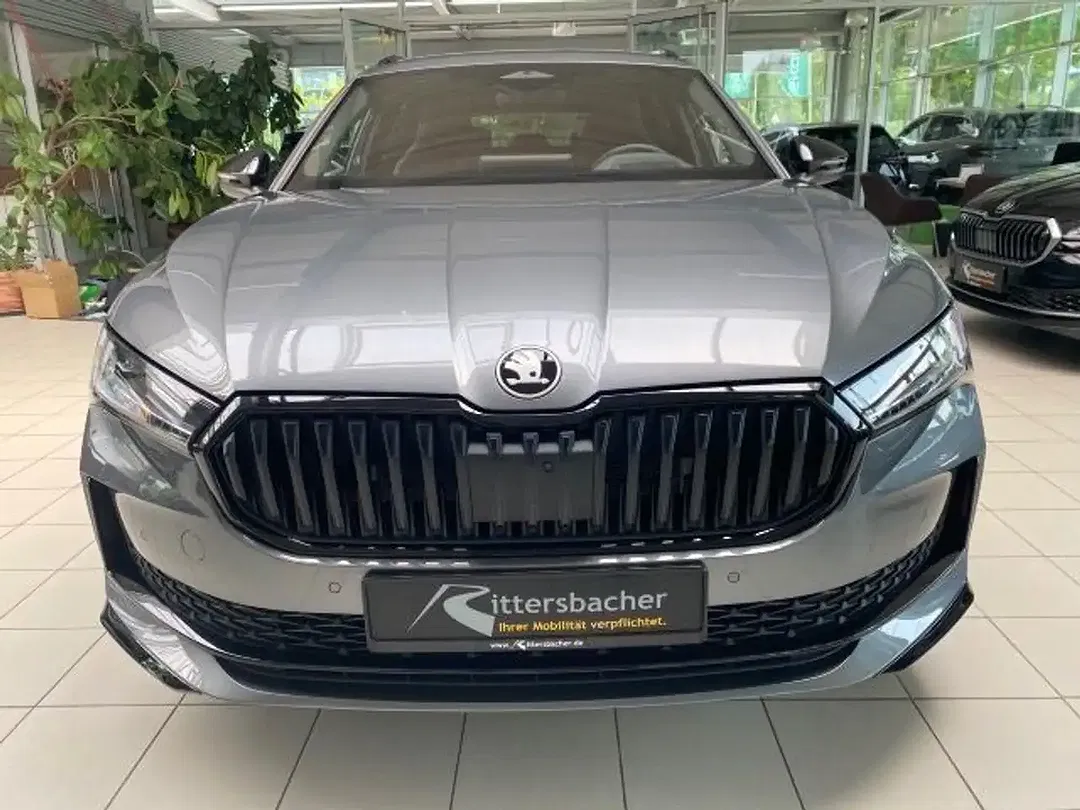 Skoda Superb - Thumbnail 8