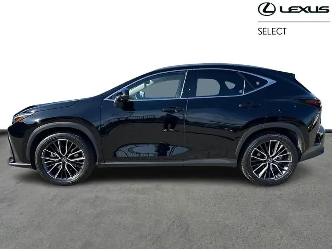 Lexus NX 450h+ - Thumbnail 3