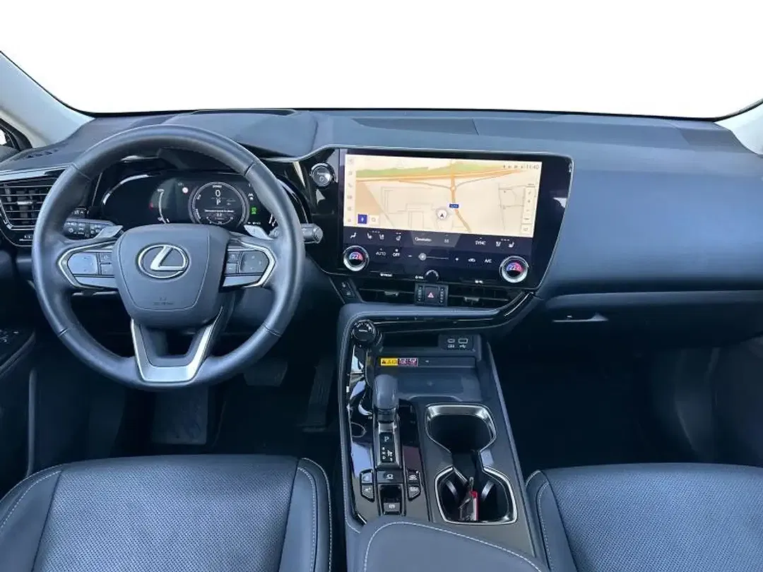 Lexus NX 450h+ - Thumbnail 7
