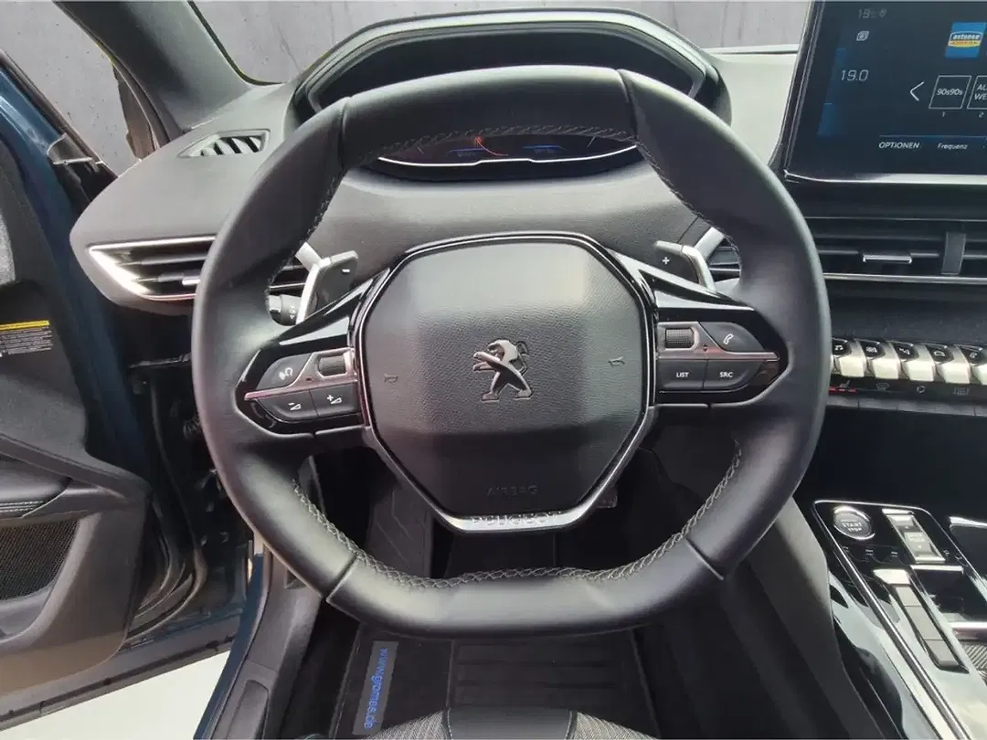 Peugeot 3008 - Thumbnail 10