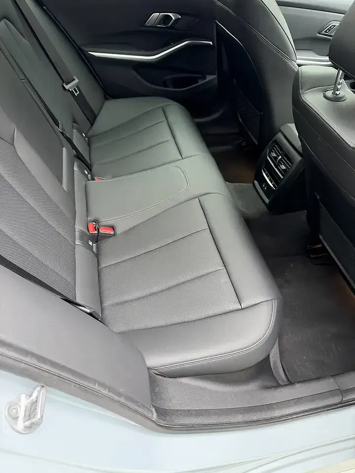 BMW 330 - Thumbnail 17