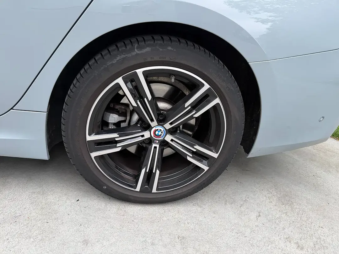 BMW 330 - Thumbnail 25