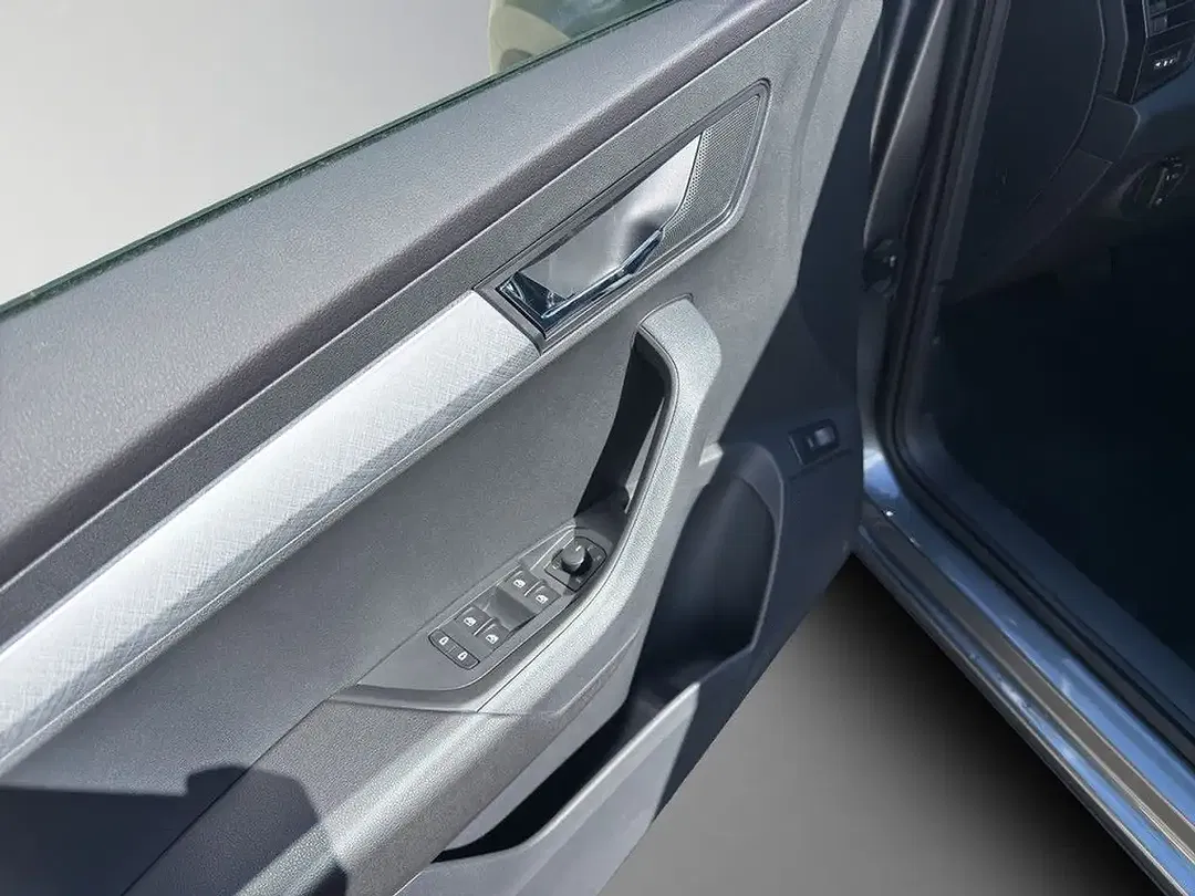 Skoda Karoq - Thumbnail 13