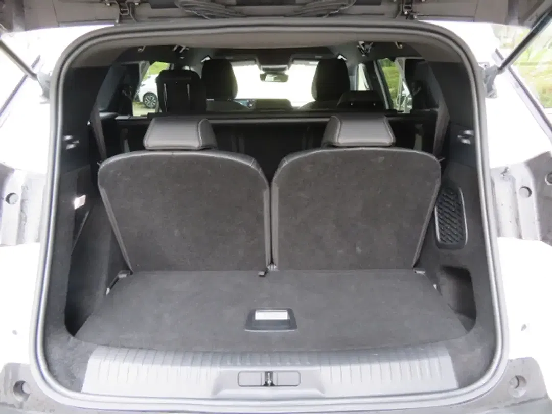 Peugeot 5008 - Thumbnail 11