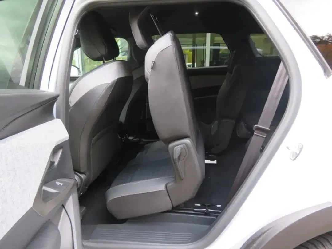 Peugeot 5008 - Thumbnail 19