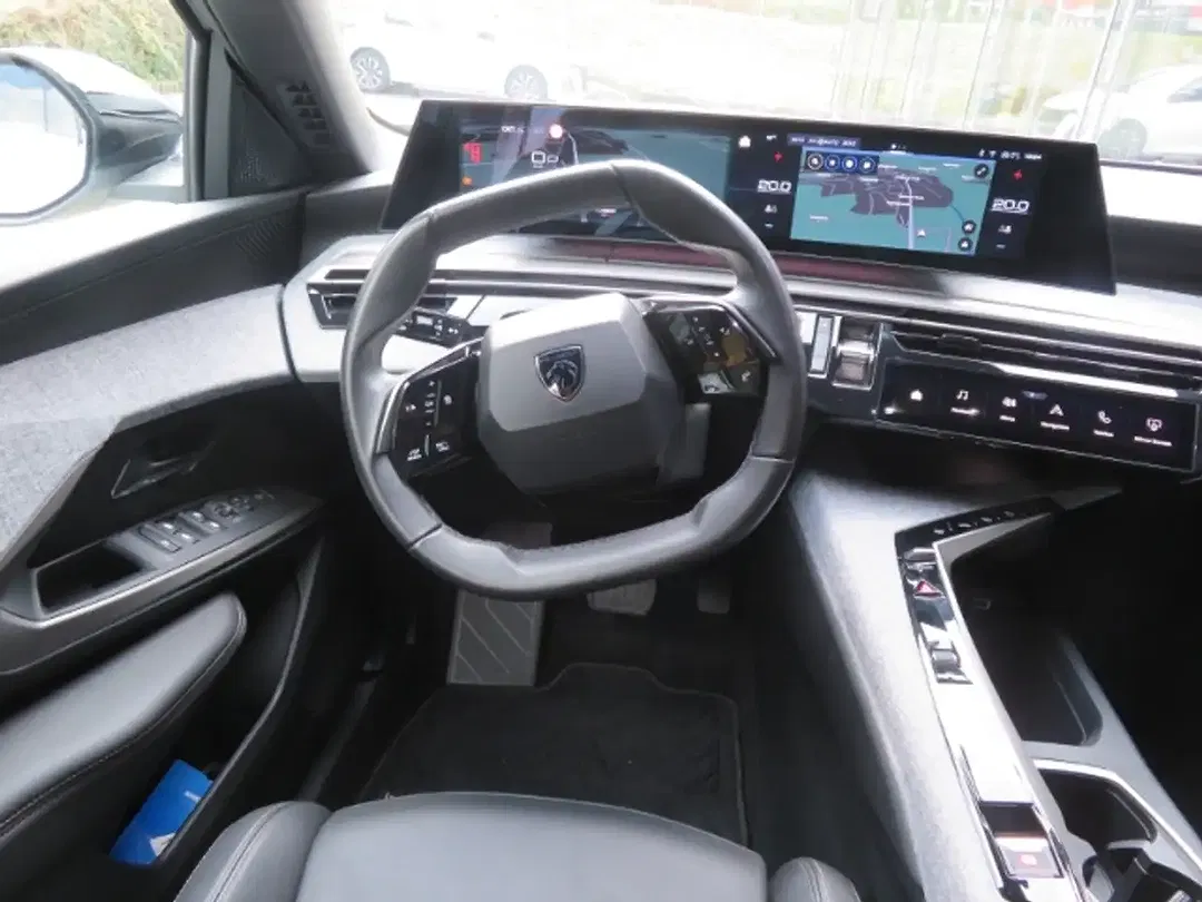 Peugeot 5008 - Thumbnail 22