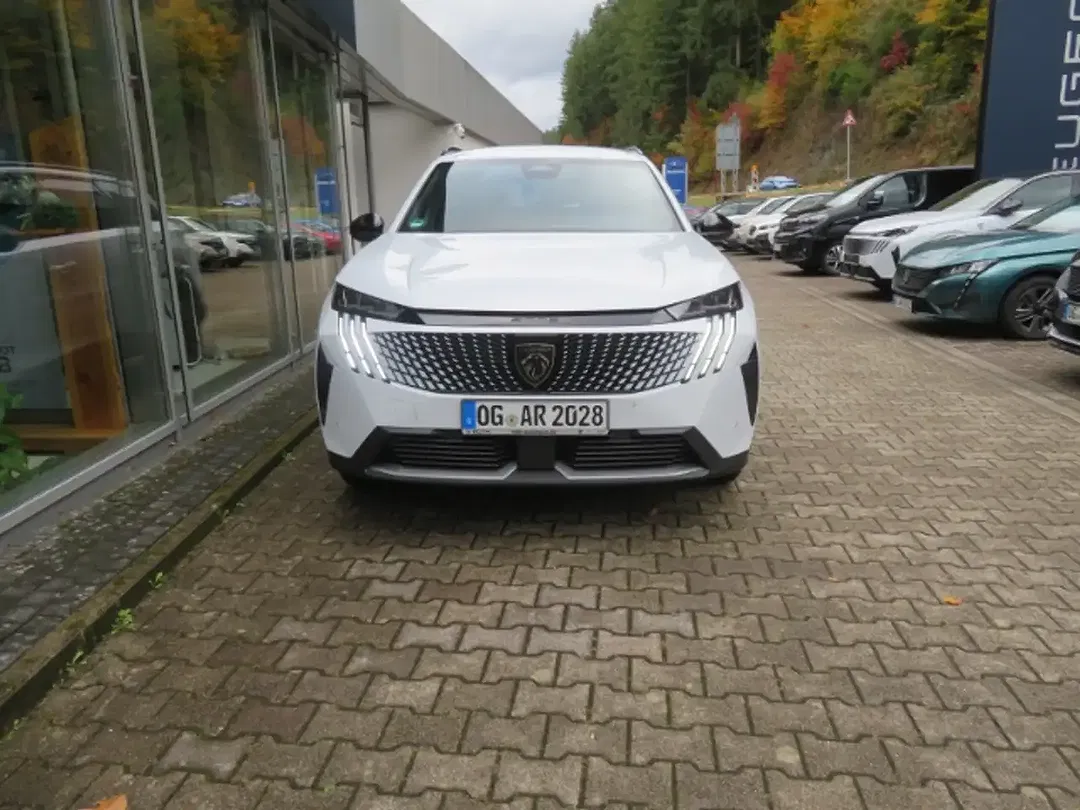 Peugeot 5008 - Thumbnail 3