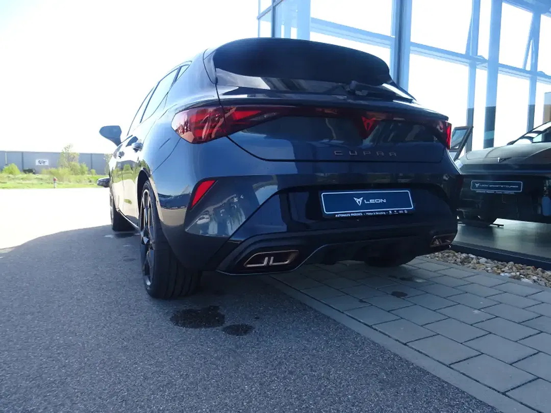 CUPRA Leon - Thumbnail 4