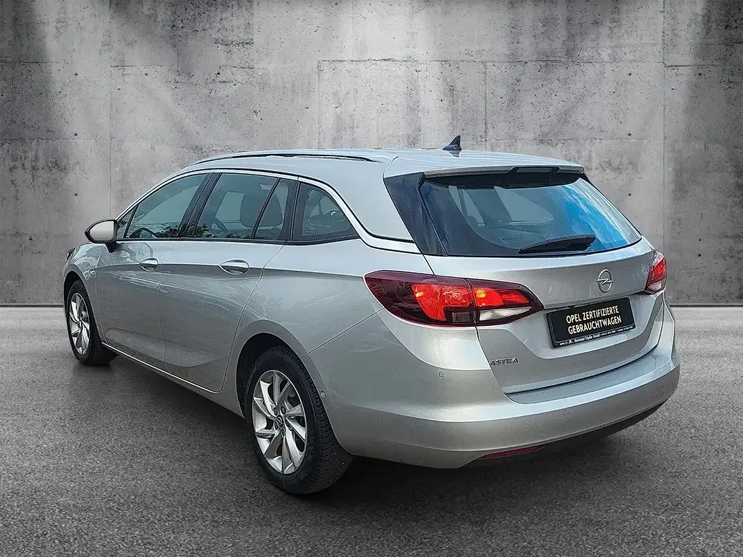 Opel Astra - Thumbnail 5