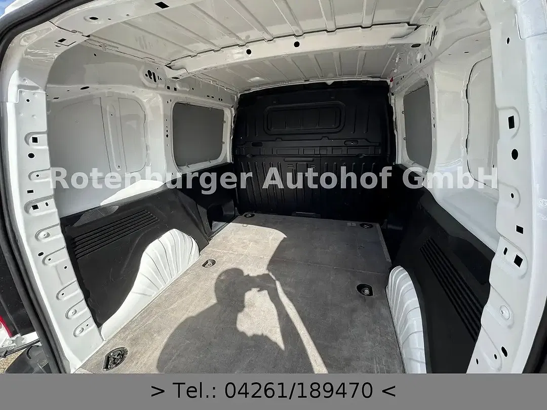 Toyota Proace City - Thumbnail 11