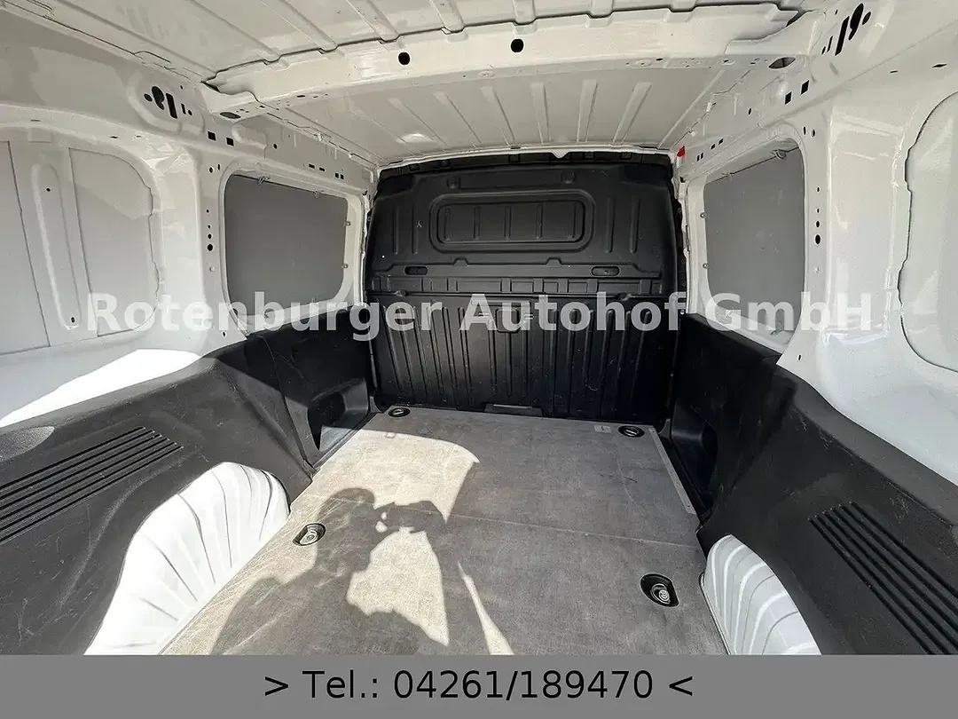 Toyota Proace City - Thumbnail 12