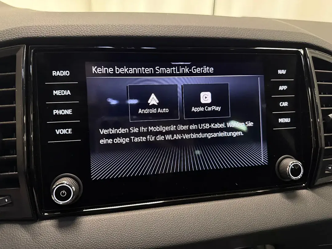 Skoda Karoq - Thumbnail 15