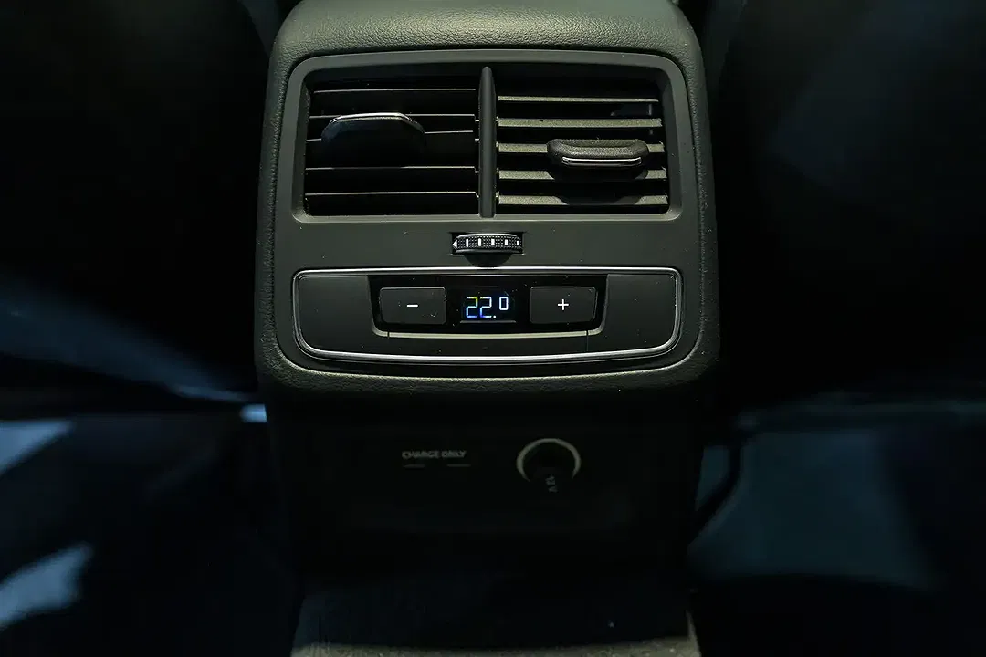 Audi RS5 - Thumbnail 23