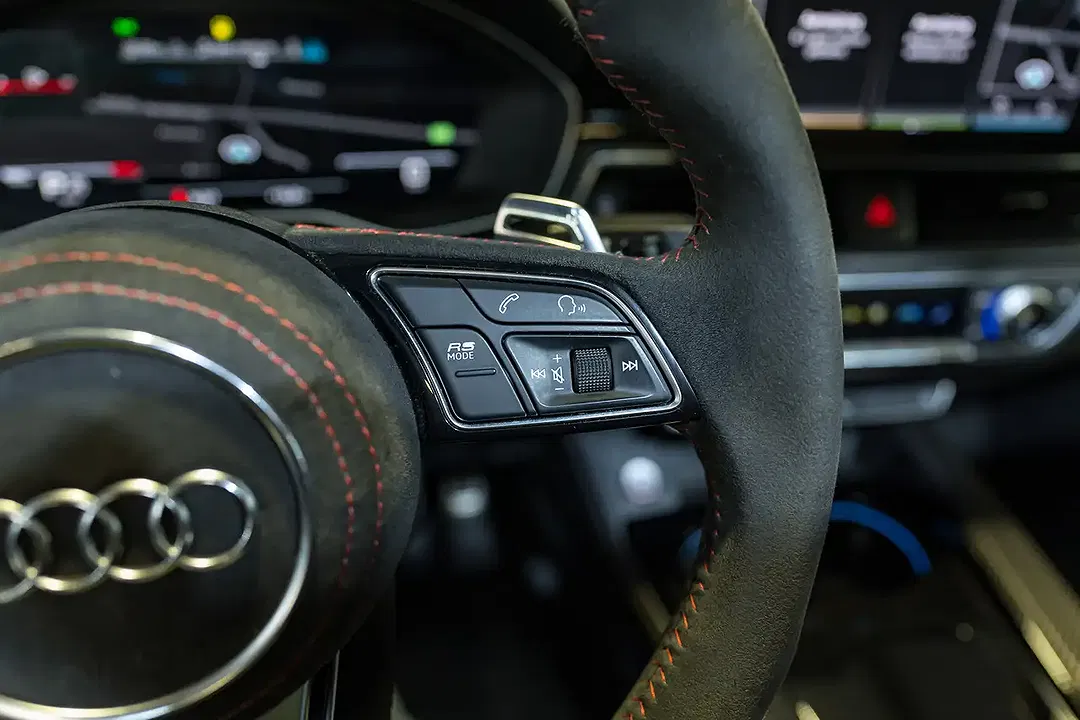 Audi RS5 - Thumbnail 34