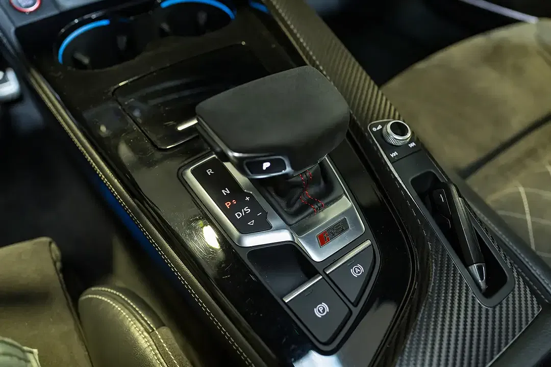 Audi RS5 - Thumbnail 45