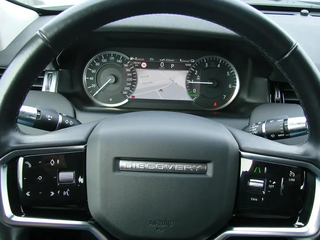 Land Rover Discovery Sport - Thumbnail 10