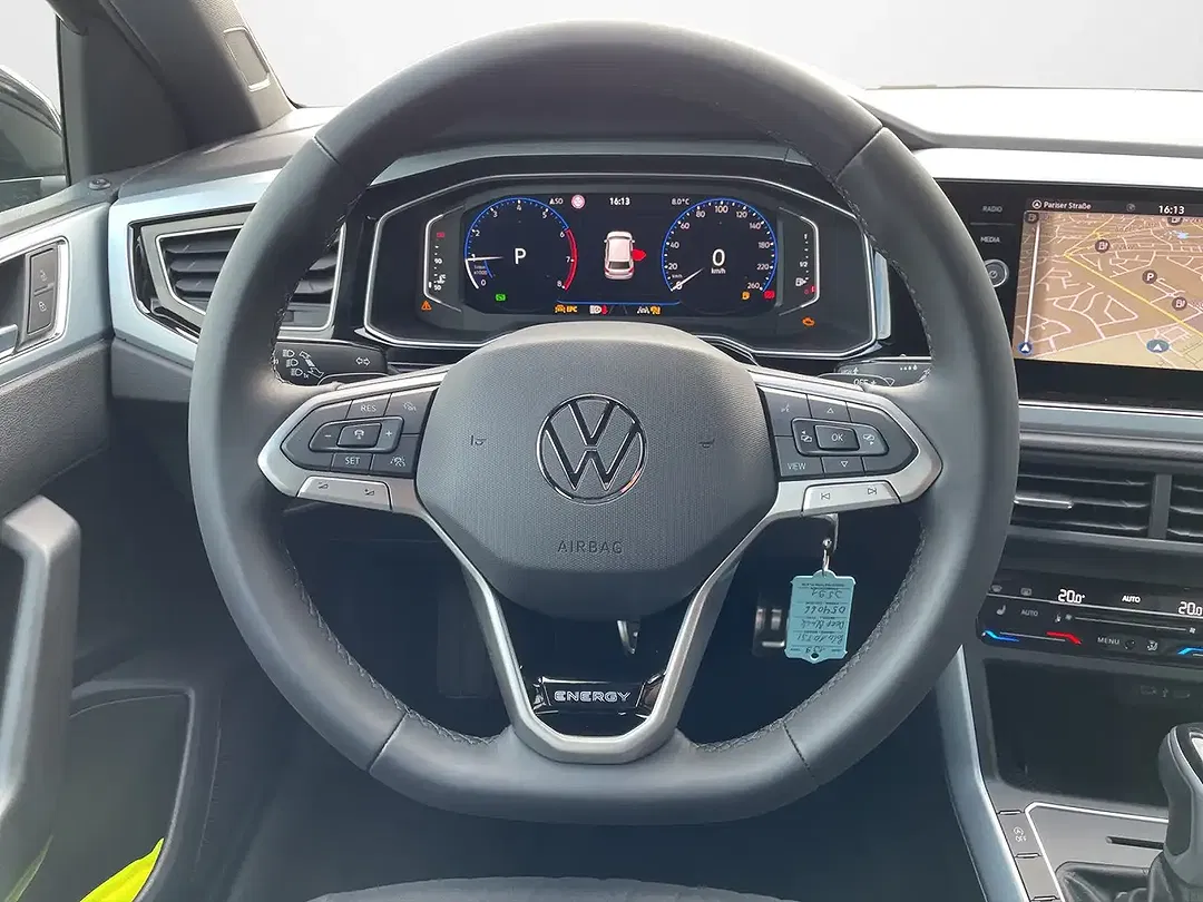 Volkswagen Polo - Thumbnail 9