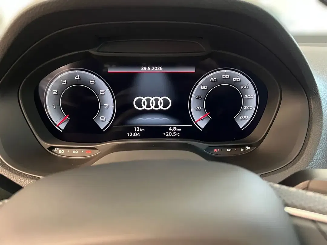Audi Q2 - Thumbnail 8