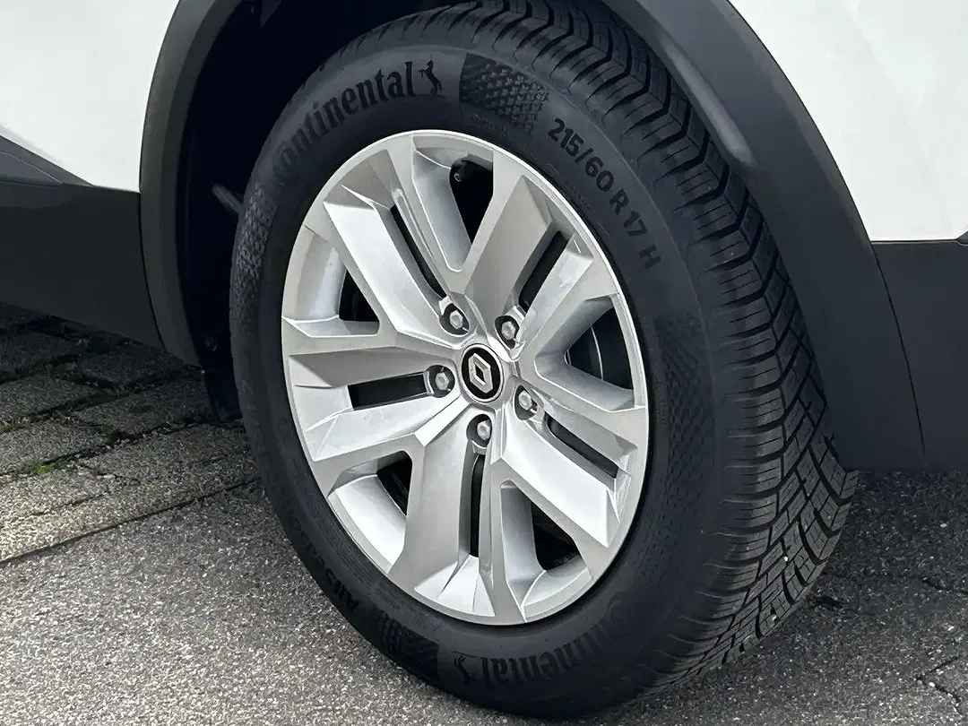 Renault Captur - Thumbnail 8