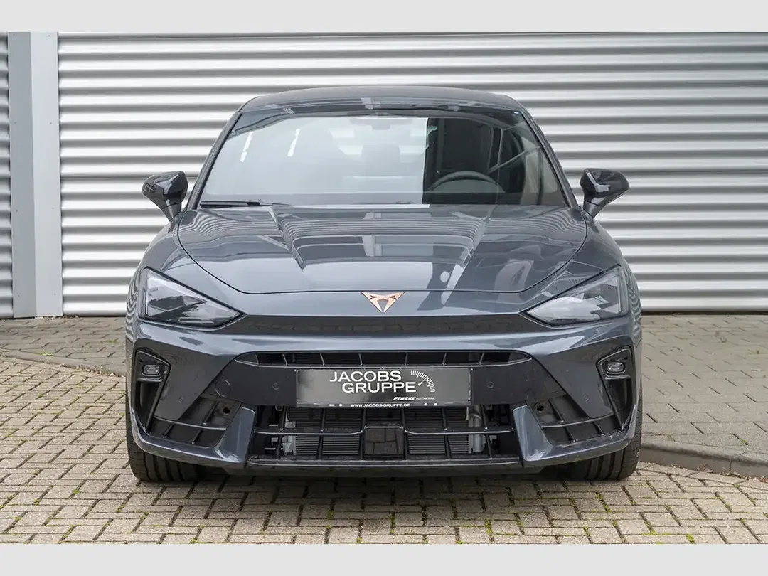 CUPRA Leon - Thumbnail 2