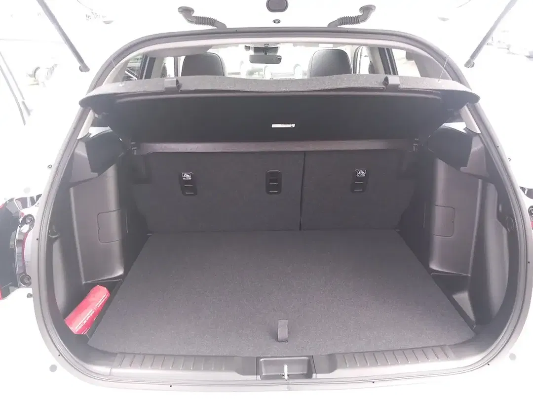 Suzuki Vitara - Thumbnail 11
