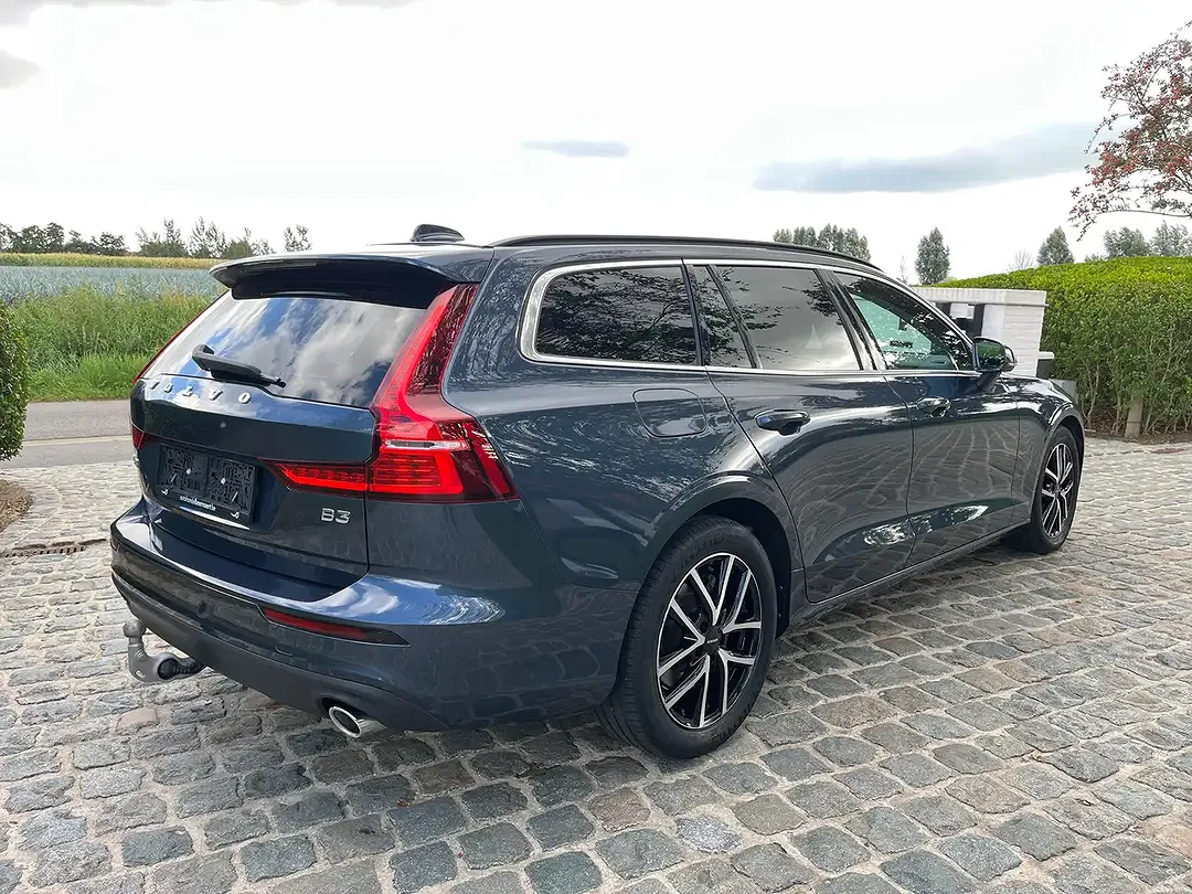 Volvo V60 - Thumbnail 5