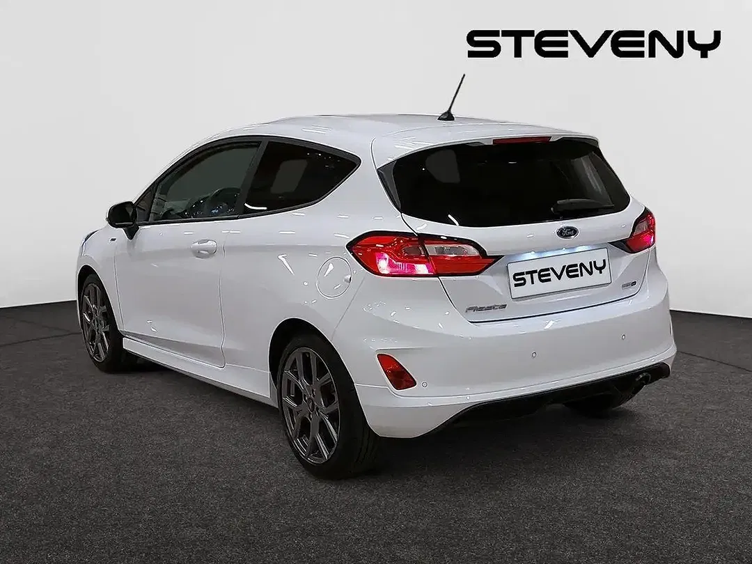 Ford Fiesta - Thumbnail 4
