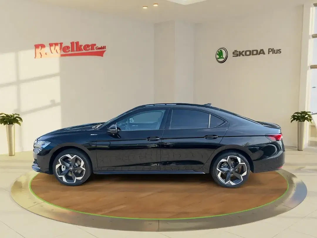 Skoda Superb - Thumbnail 2