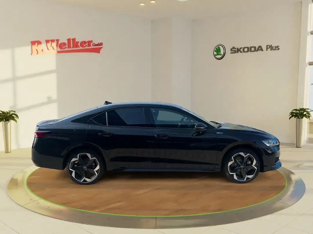 Skoda Superb - Thumbnail 5