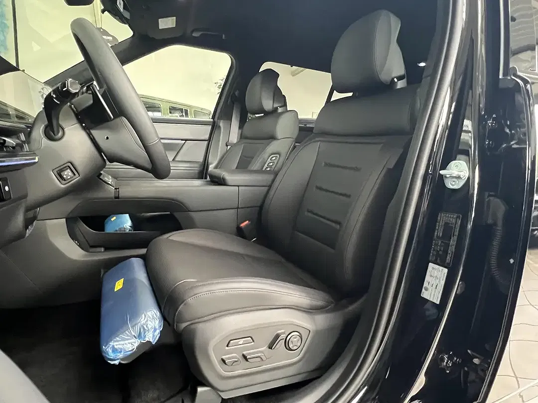 Hyundai SANTA FE - Thumbnail 13