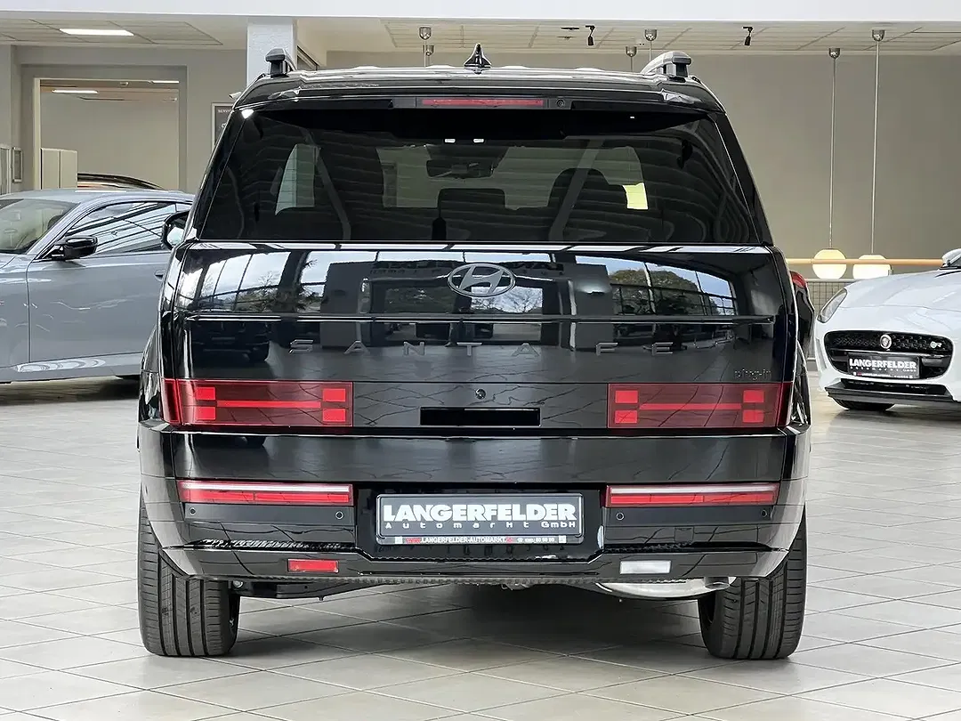 Hyundai SANTA FE - Thumbnail 4