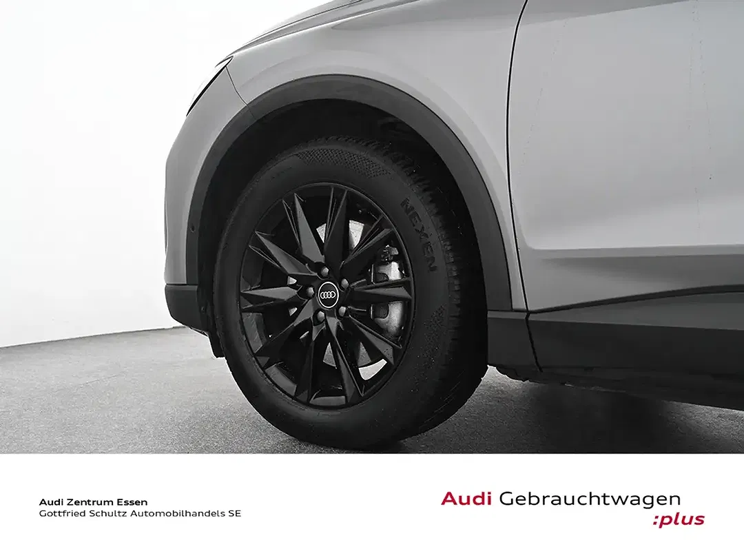 Audi Q4 e-tron - Thumbnail 6