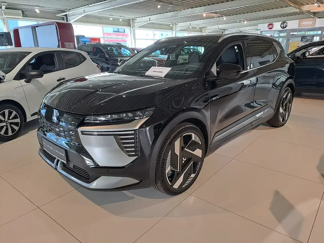 Mitsubishi Eclipse Cross - Thumbnail 2