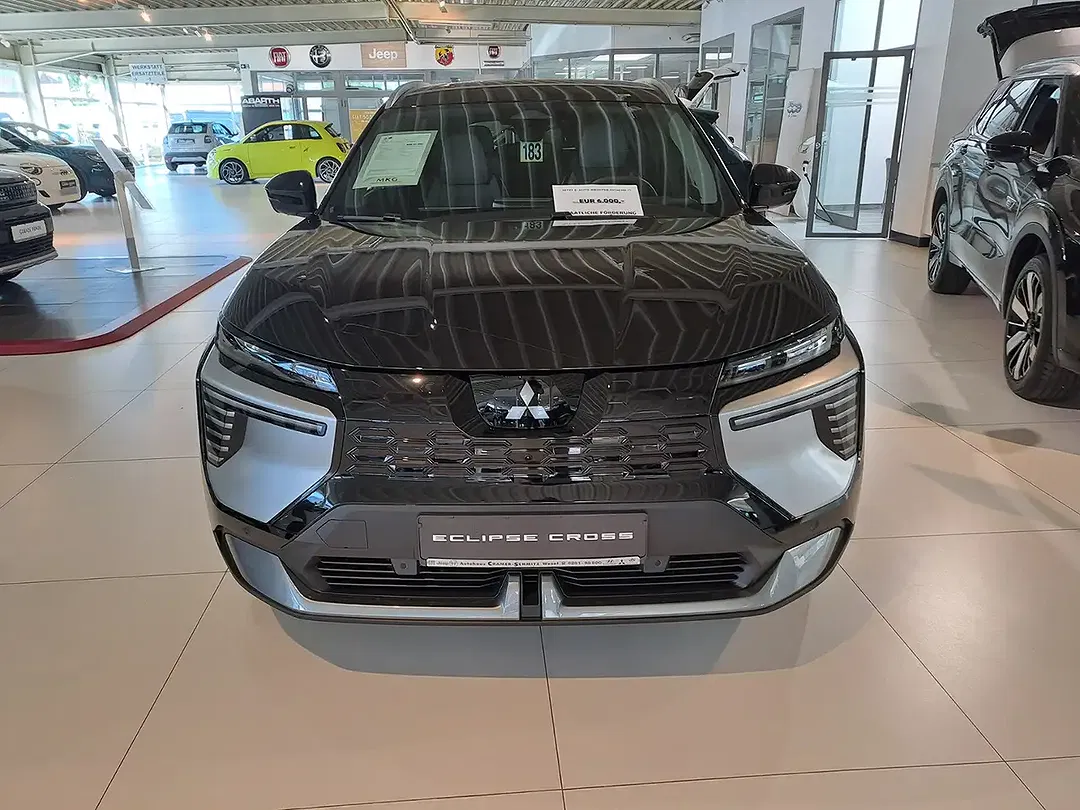 Mitsubishi Eclipse Cross - Thumbnail 3