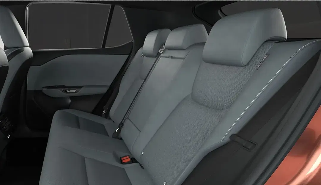 Lexus RZ - Thumbnail 10