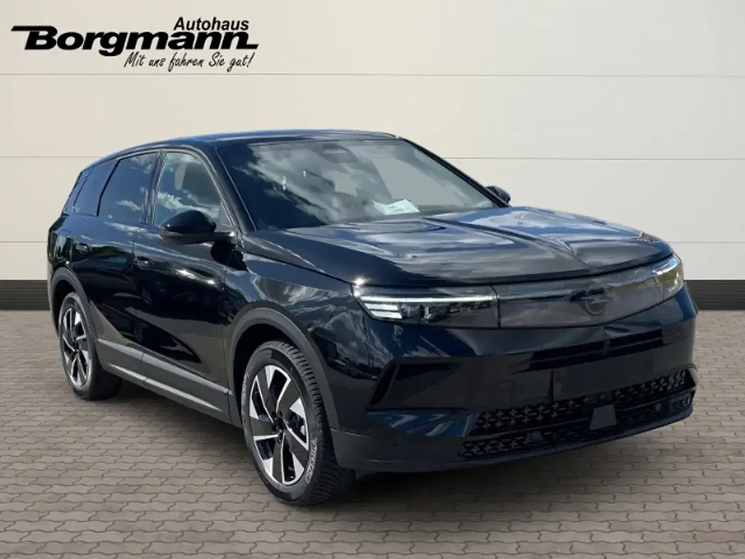 Opel Grandland - Thumbnail 3