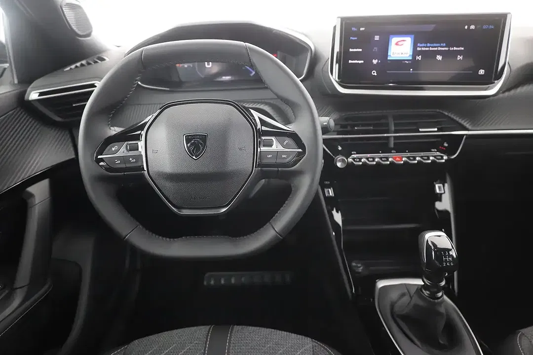 Peugeot 2008 - Thumbnail 9
