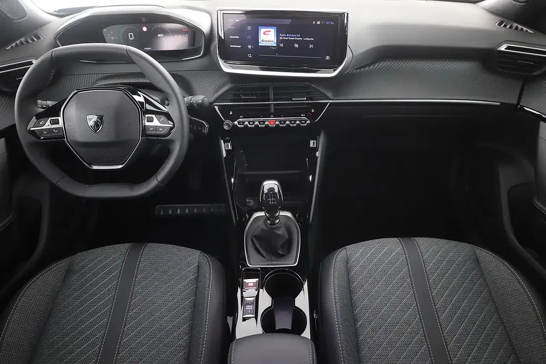 Peugeot 2008 - Thumbnail 8