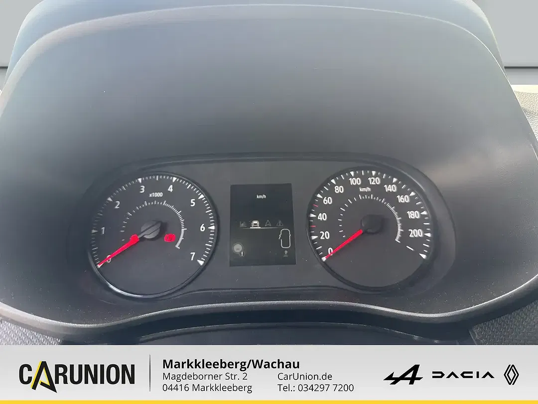 Dacia Sandero - Thumbnail 10