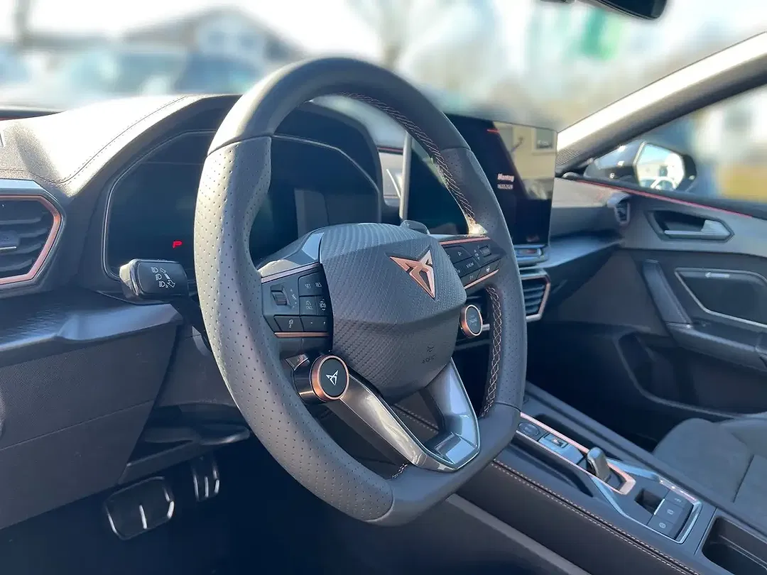 CUPRA Leon - Thumbnail 7