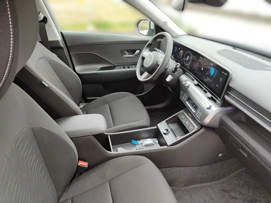 Hyundai KONA - Thumbnail 13