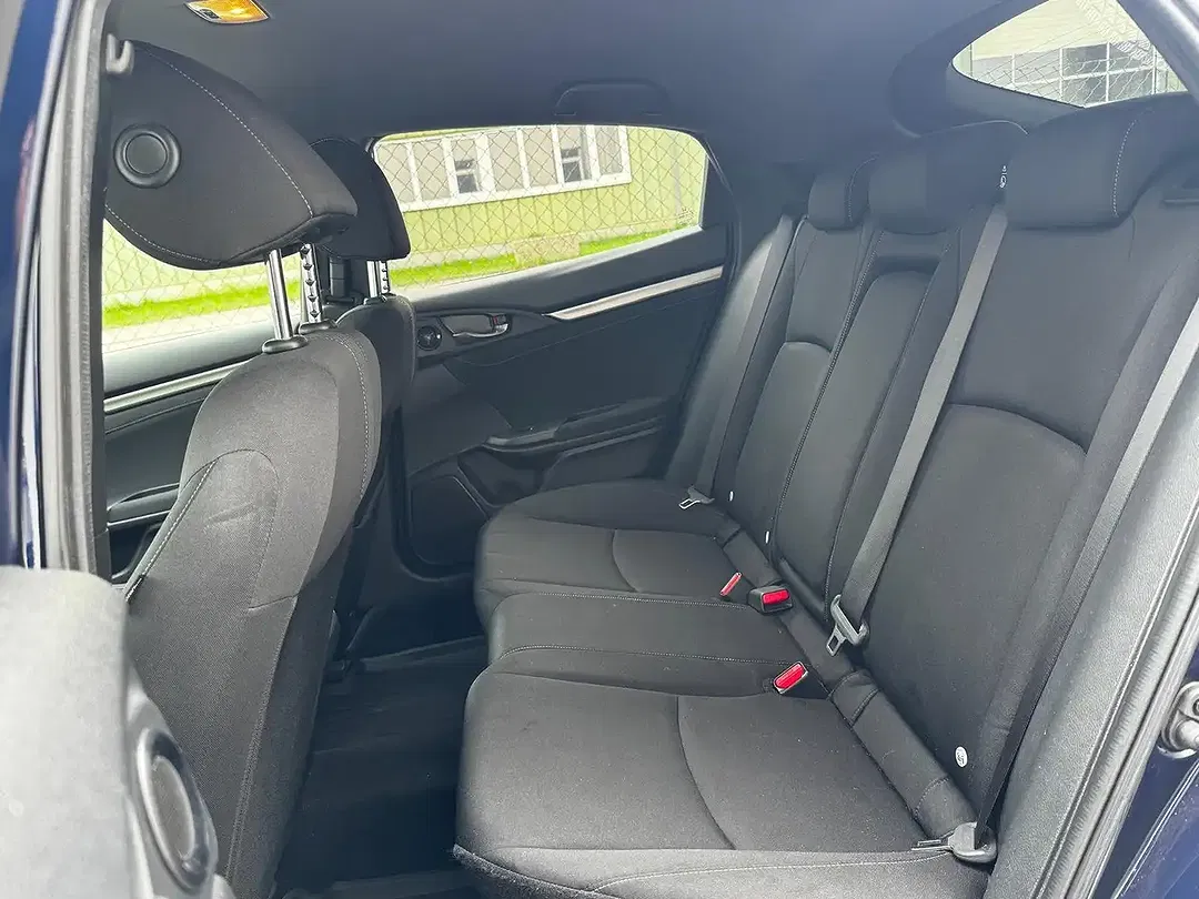 Honda Civic - Thumbnail 10