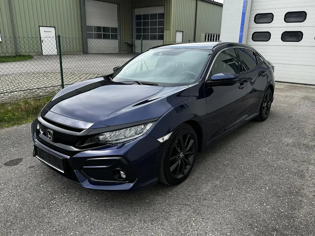 Honda Civic - Thumbnail 3