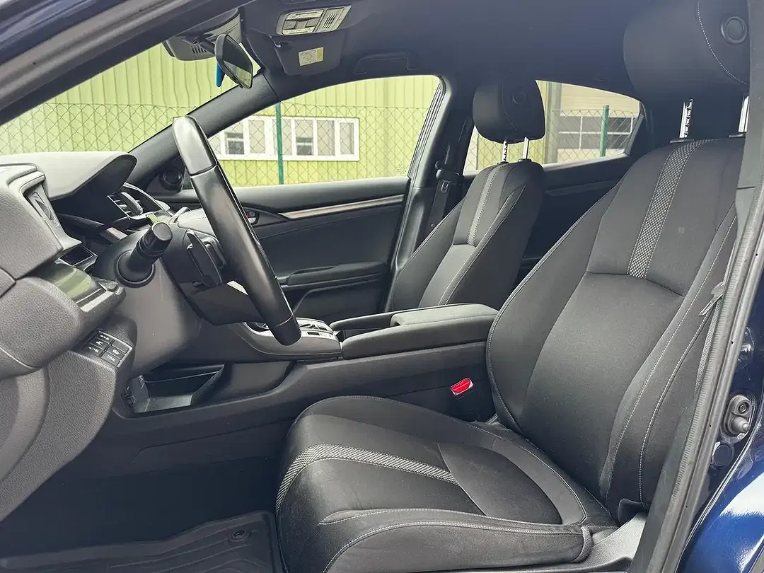 Honda Civic - Thumbnail 7